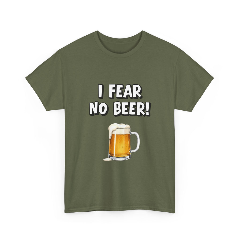 I Fear No Beer T-Shirt – Funny Beer Mug Graphic Tee for Beer Lovers
